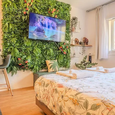 Jungleroom Vegetal And Romantic, Parking Apartment *