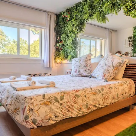 Jungleroom Vegetal And Romantic, Parking * Carquefou
