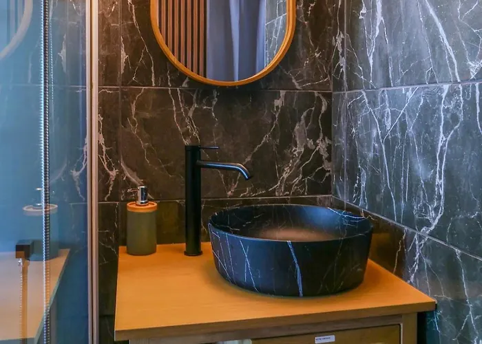 Jungleroom Vegetal And Romantic, Parking *